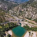 Le St Benoit Saint-Guilhem-le-Desert