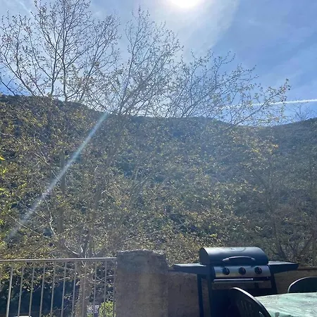 Le St Benoit Apartment *