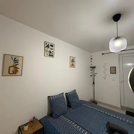 Le St Benoit Apartment