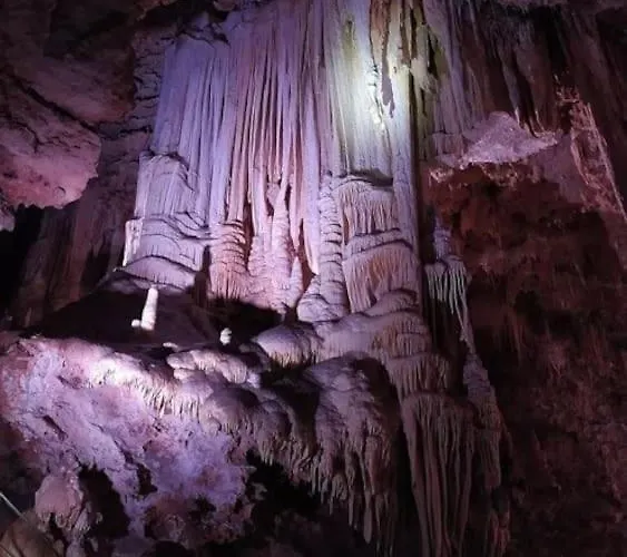 Le St Benoit Saint-Guilhem-le-Desert